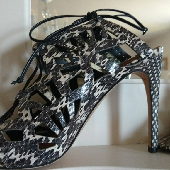 Dolce Vita snake print heels - Picture 5 of 6